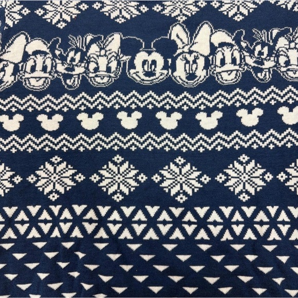 Navy Blue light weight soft comfy Patterned Sweater - Picture 7 of 7